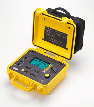 CA6541 ja CA6543 Eristysvastustesterit 50...1000 V