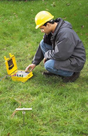 Lisätarvikkeita maadoitusvastuksen mittaamiseen: mittauskaapelikelat 100-200 m